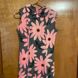 Vintage daisy print dress